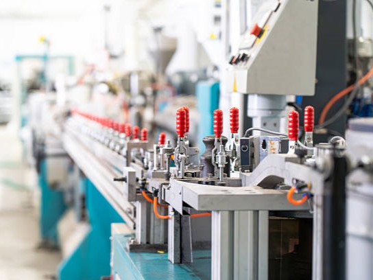Pneumatic vs Electronic Pressure Regulators: Differences, Advantages, and Applications